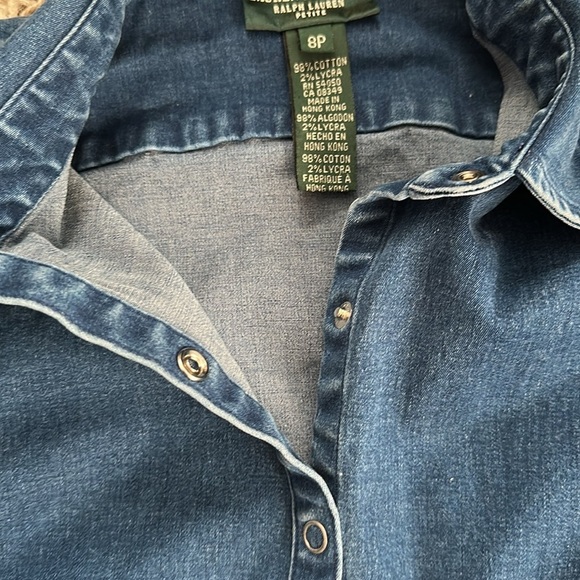 Women’s Vintage Ralph Lauren Collared Jean Snap Front Top Size 8 Petite - Picture 4 of 6